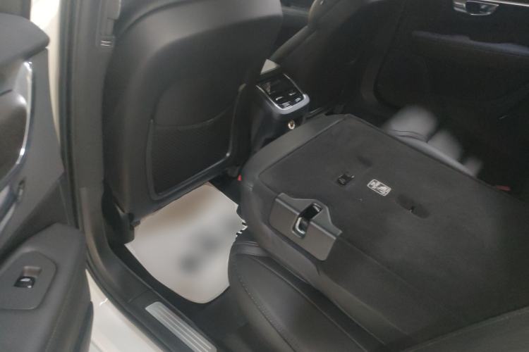 Used Volvo V90 2020 Facelifted Cross Country T5 AWD Zhiyuan Edition
