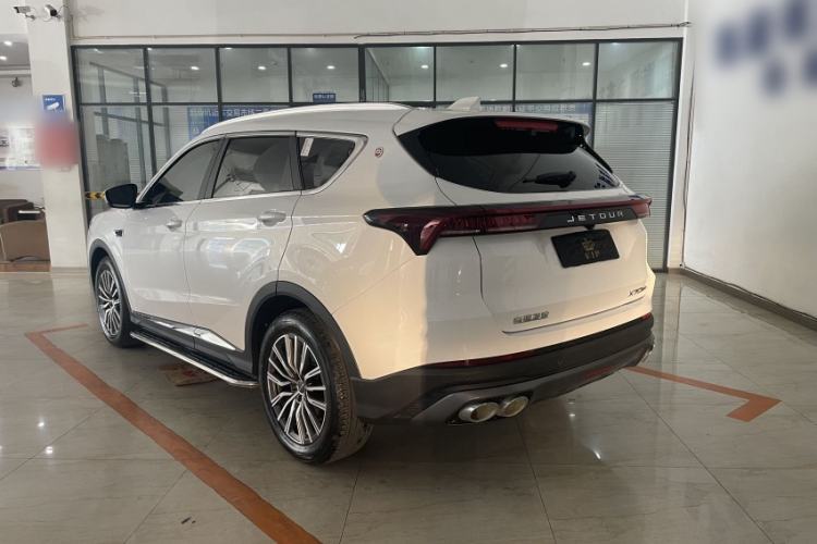 Used JETOUR X70 PLUS 2023 1.5T DCT Brave PLUS 5-Seater Exterior 4