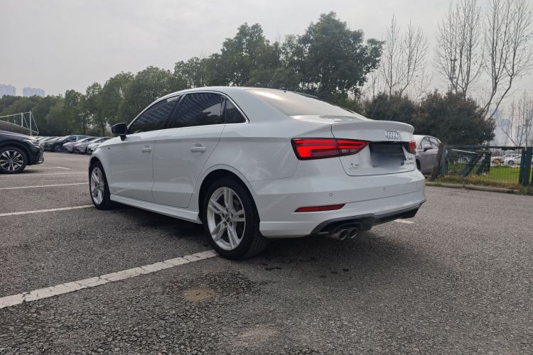 Used Audi A3 2020 Limousine 35 TFSI Fashion Edition China VI Emission Standard