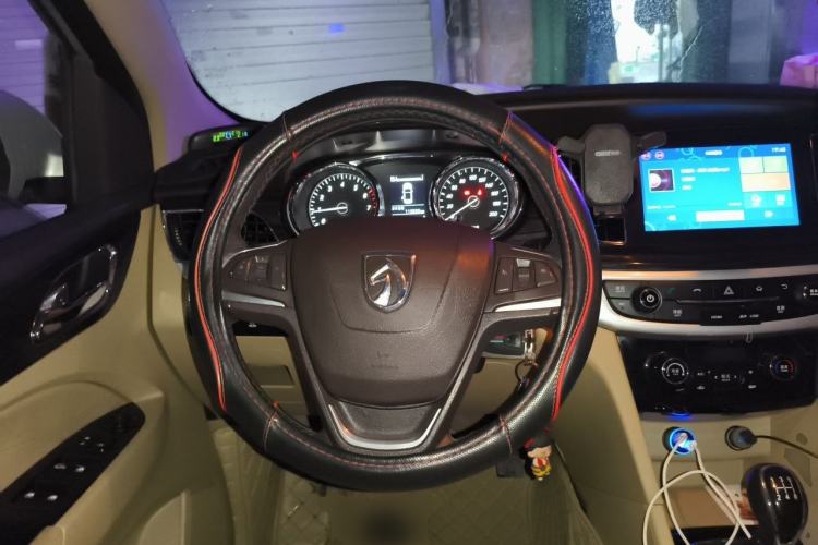 Used Baojun 730 2016 1.5L Manual Luxury Edition 7 Seats