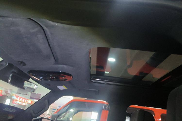 Used JETOUR Traveler 2024 2.0T All-Wheel-Drive Silver Dragon Wings
