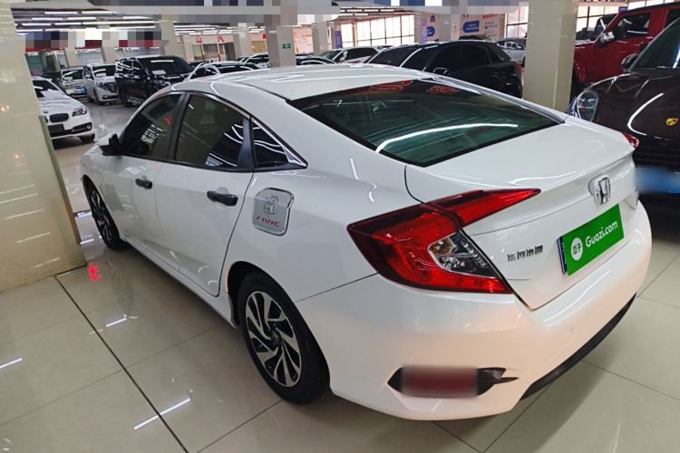 Used Honda Civic 2016 220TURBO CVT Luxury Edition
