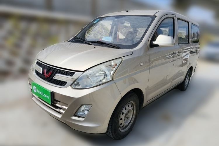 Used Wuling Rongguang V 2015 1.2L Base Version