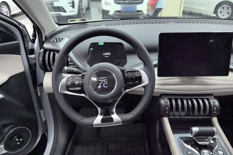 Used BYD Yuan PLUS 2024 Honor Edition 430KM Beyond Model Steering Wheel