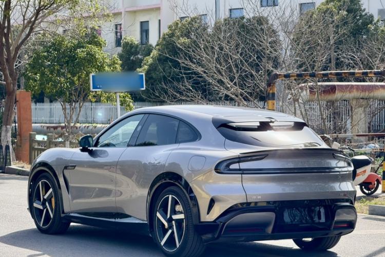 Used Xiaomi Auto YU7 2025 Ultra-Long Range High-Performance All-Wheel-Drive Max Edition