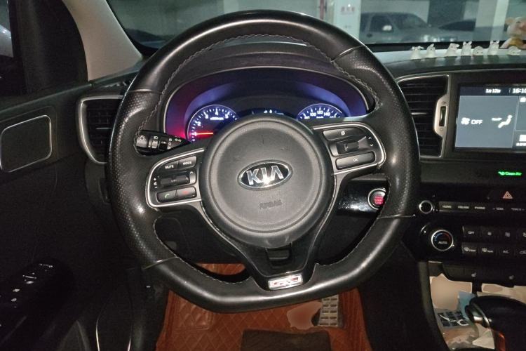 Used Kia KX5 2016 1.6T Automatic Two-Wheel Drive DLX
