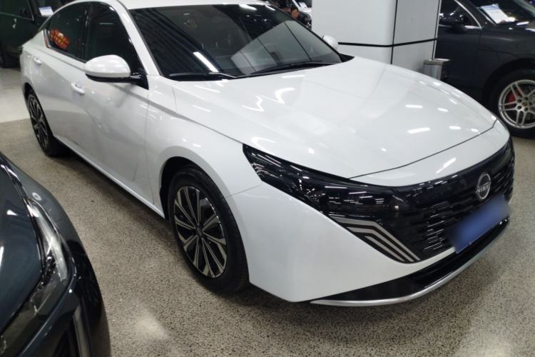 Used Nissan Teana 2026 Model Harmony Cockpit 2.0L Ultra-Comfort Edition
