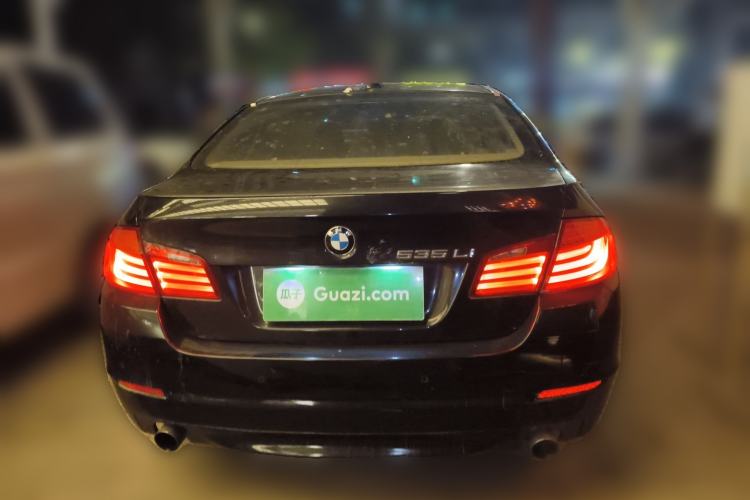 Used BMW 5 Series 2013 535Li Leading Model
