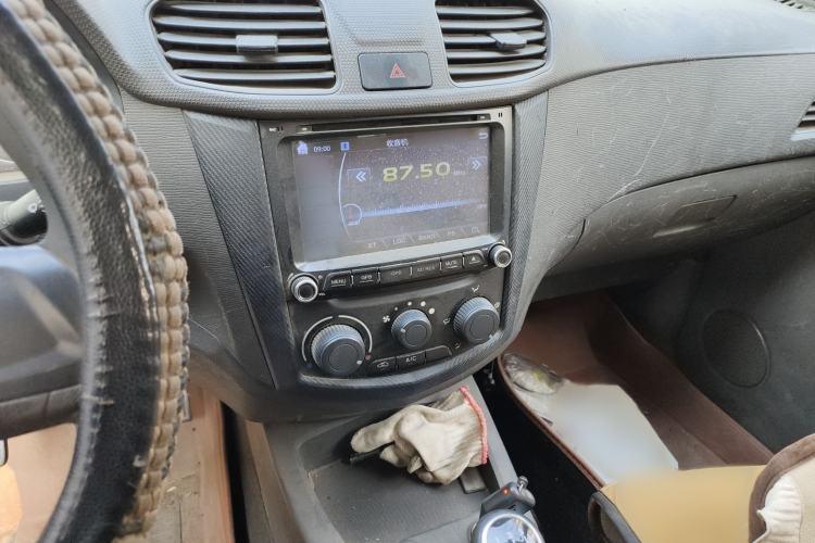 Used Wuling Hongguang 2015 1.5L S Basic Version China V Standard
