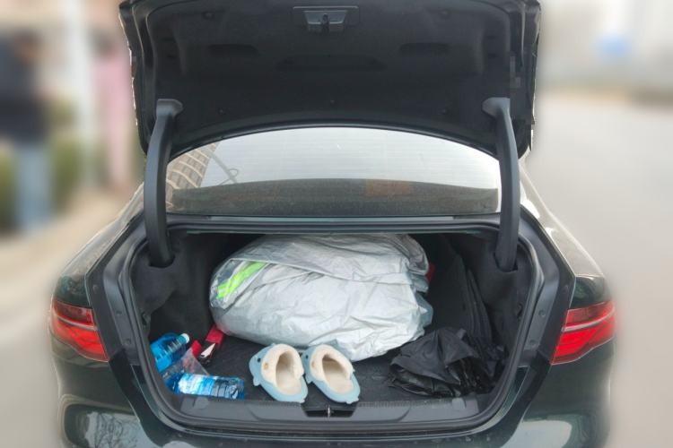 Used Jaguar XEL 2023 2.0T 250 PS R-DYNAMIC S Advanced Sport Edition
