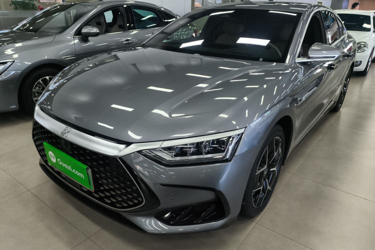 Used BYD Han 2024 DM-i Glory Edition 200KM Flagship Model