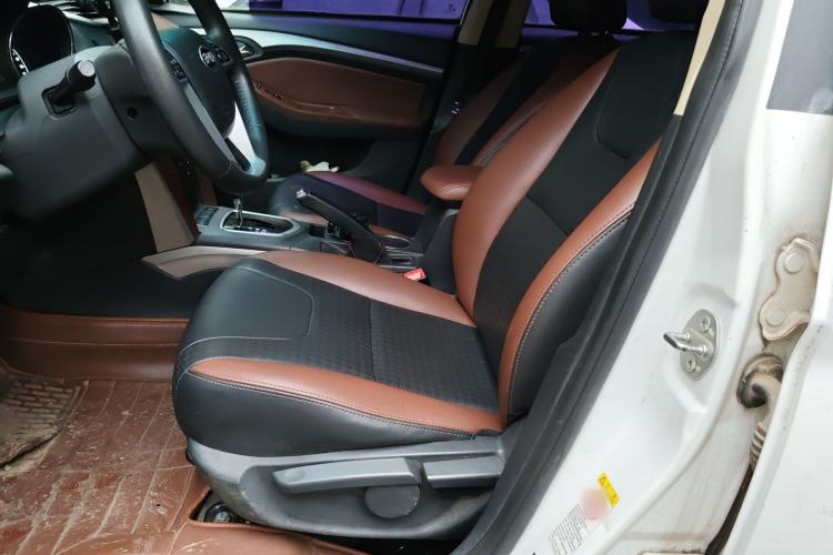 Used BYD G5 2014 1.5TID Automatic Prestige Model