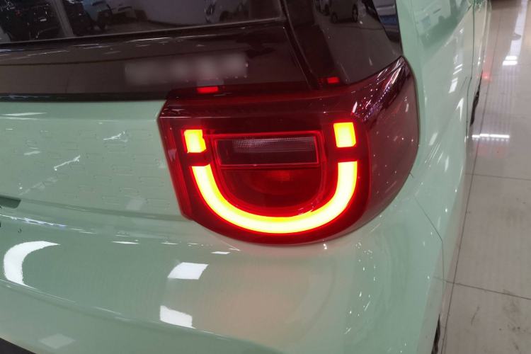 Used Chery New Energy QQ Ice Cream 2022 170km Sundae Phosphate Lithium-Ion