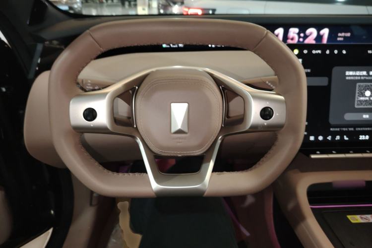 Used Avatr 12 2026 Ultra Pure-Electric All-Wheel-Drive Version Steering Wheel