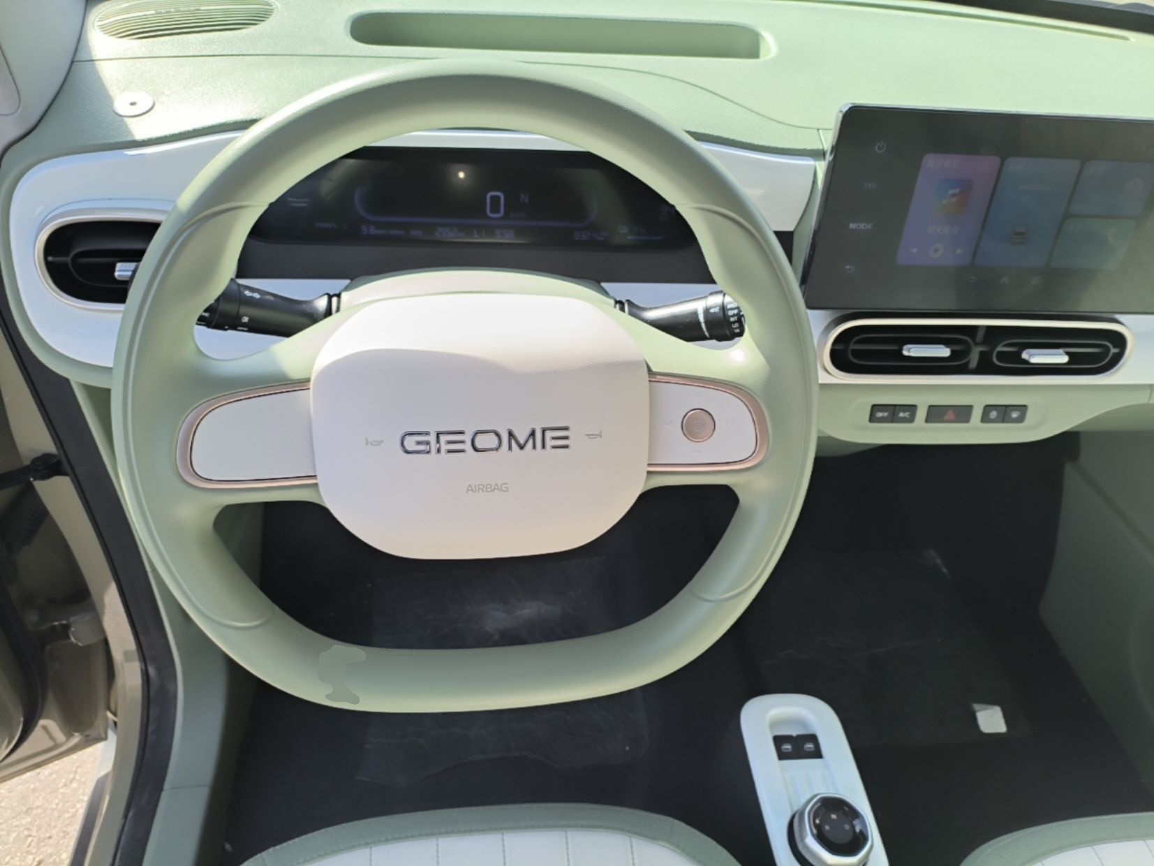 Geely Galaxy Panda 2025 210km Panda Rider — снимка 13