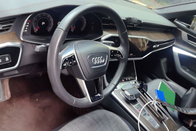 Used Audi A6L 2023 Revised 45 TFSI Prestige Dynamic Edition
