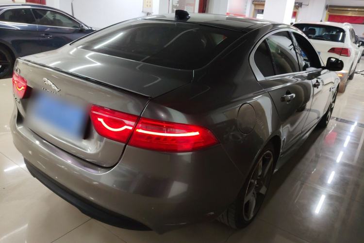 Used Jaguar XE 2017 2.0T 200 PS R-Sport
