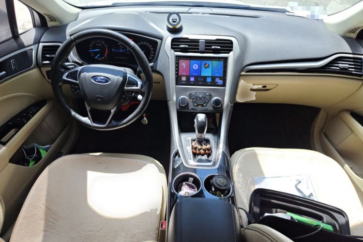 Used Ford Mondeo 2013 1.5L GTDi180 Fashion Edition Center Console