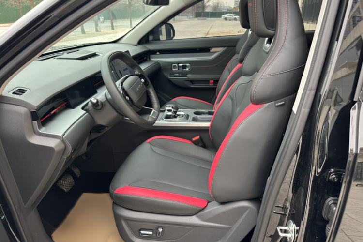 Used JETOUR Dashing 2025 1.5T DCT Youth UP Interior 3