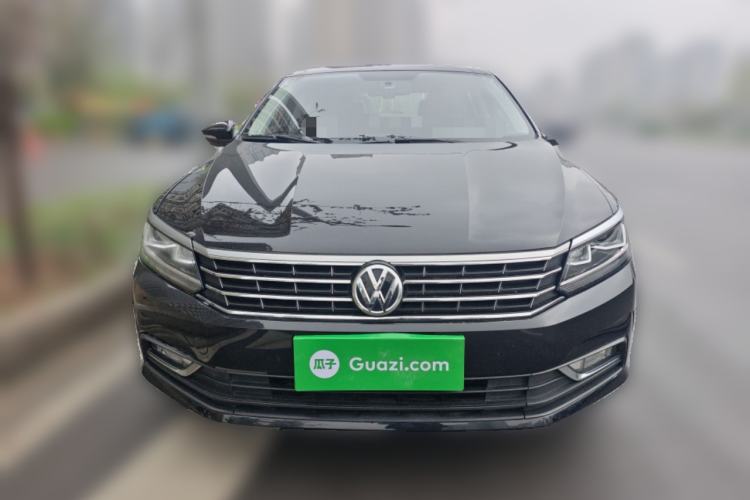 Used Volkswagen Passat 2017 330TSI DSG Luxury Edition Front