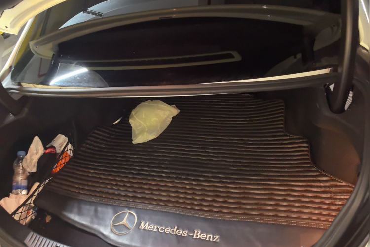 Used Mercedes-Benz C-Class 2018 C 180 L Fashion Edition Sport Version Trunk