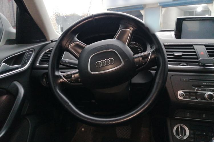 Used Audi Q3 2015 35 TFSI Ambition Edition