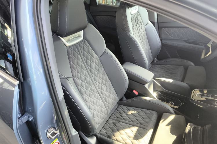 Used Audi Q4 e-tron 2023 50 e-tron quattro Creation Edition
