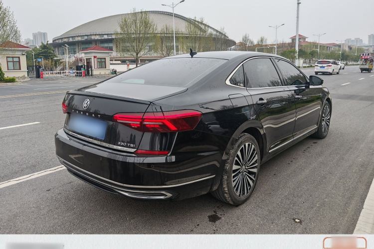 Used Volkswagen Passat 2020 330TSI Luxury Edition China VI Exterior 5