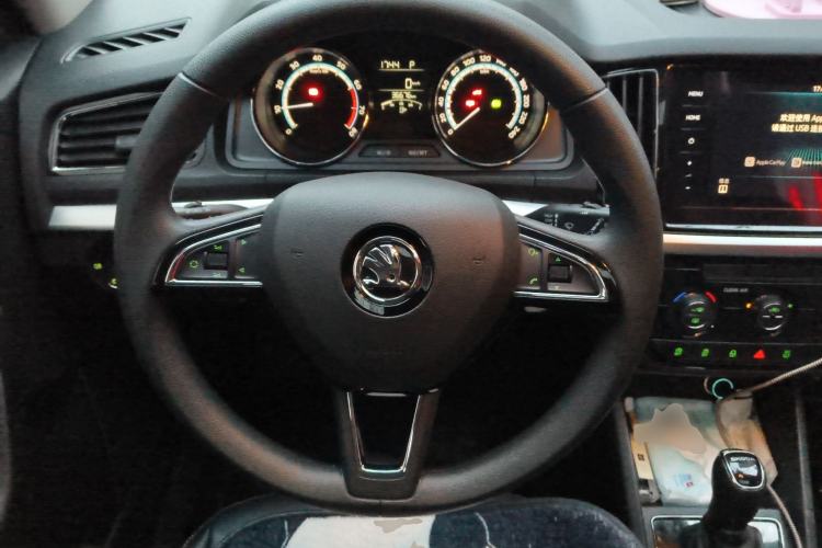 Used Skoda Kamiq 2021 1.5L Automatic Comfort Edition Steering Wheel