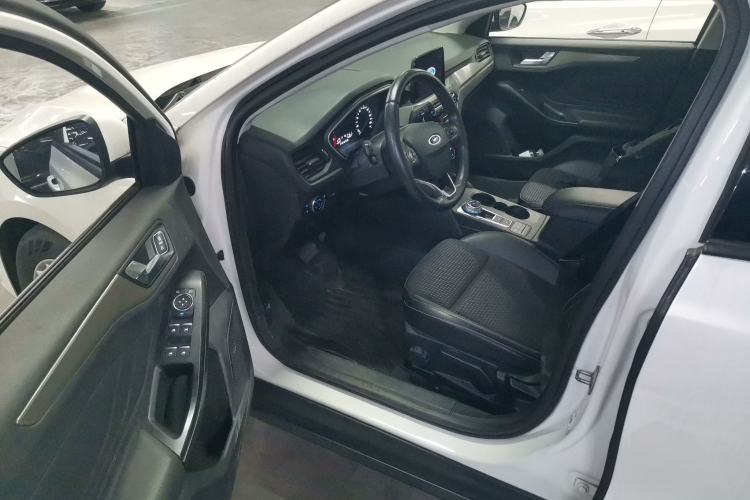 Used Ford Focus 2019 Sedan EcoBoost 180 Automatic Trend Edition