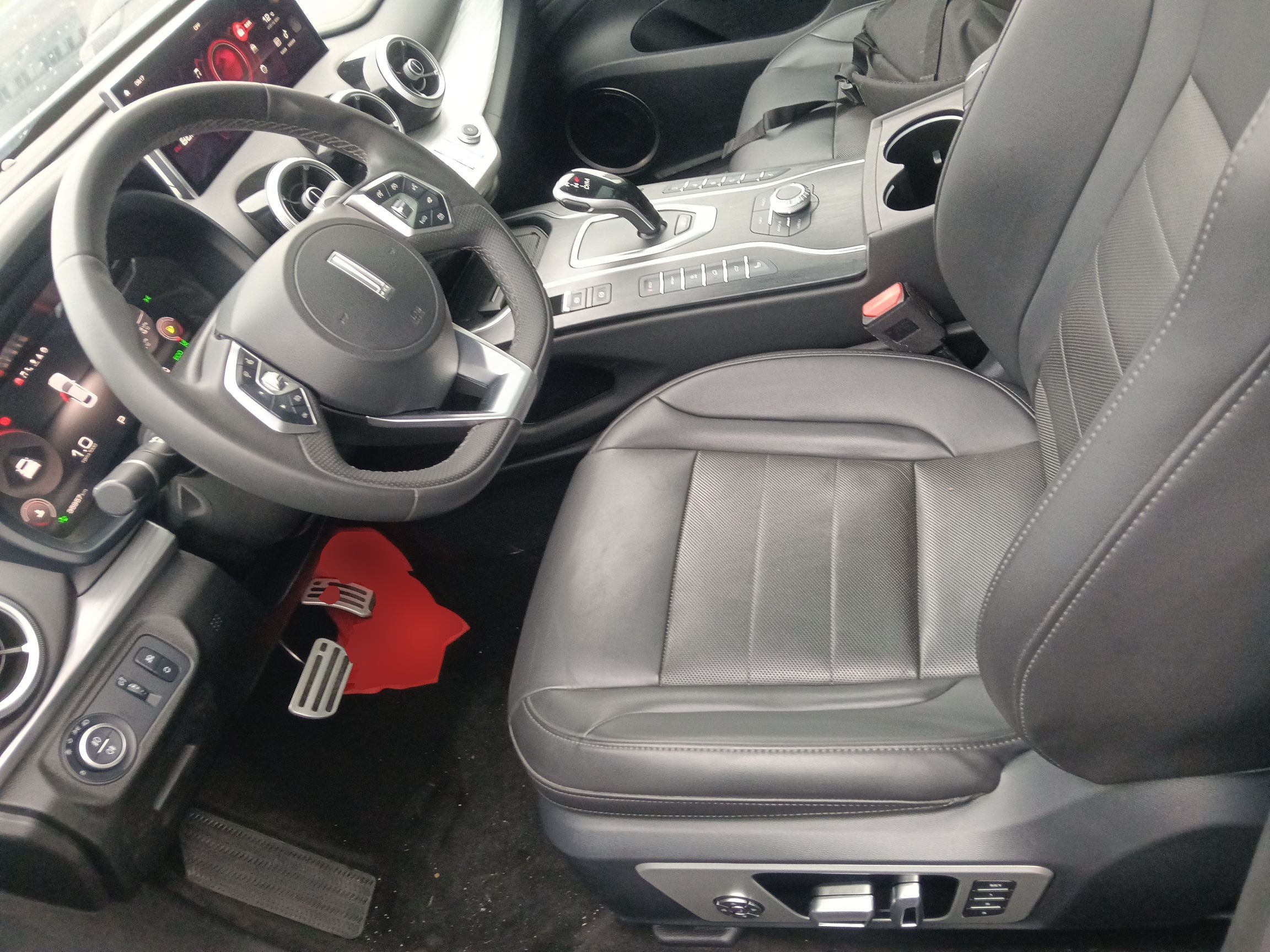 المقاعد الأمامية داخل السيارة