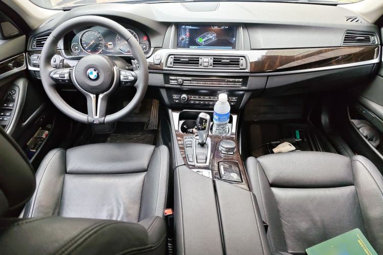 Used BMW 5 Series 2015 535Li Leading Model