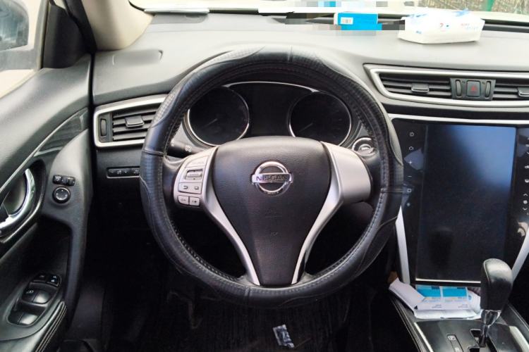 Used Nissan X-Trail 2014 2.5L CVT Leading Edition 4WD