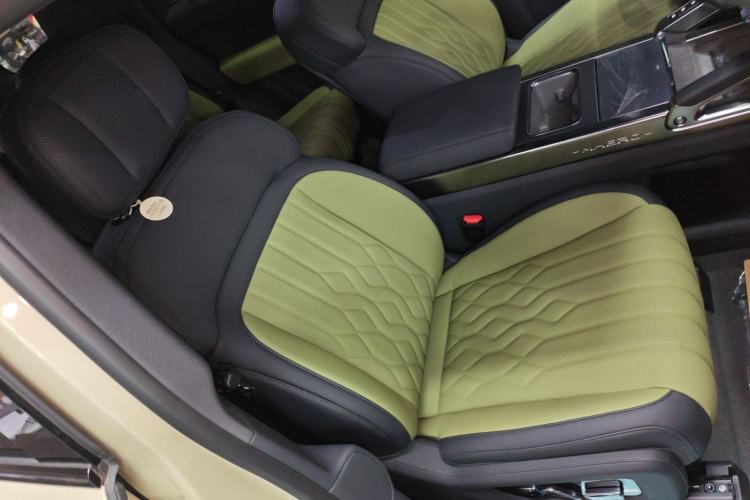 Used Brave warrior M817 2025 Model, Hero Right Front Seat