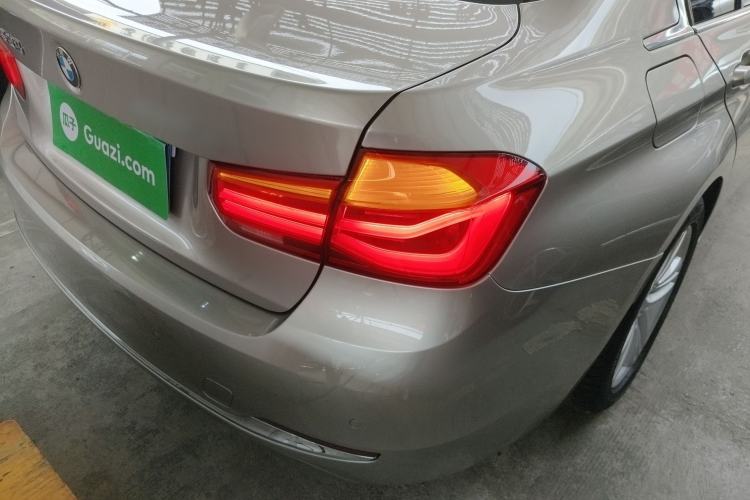 Used BMW 3 Series 2016 320Li Ambition Model Exterior 3