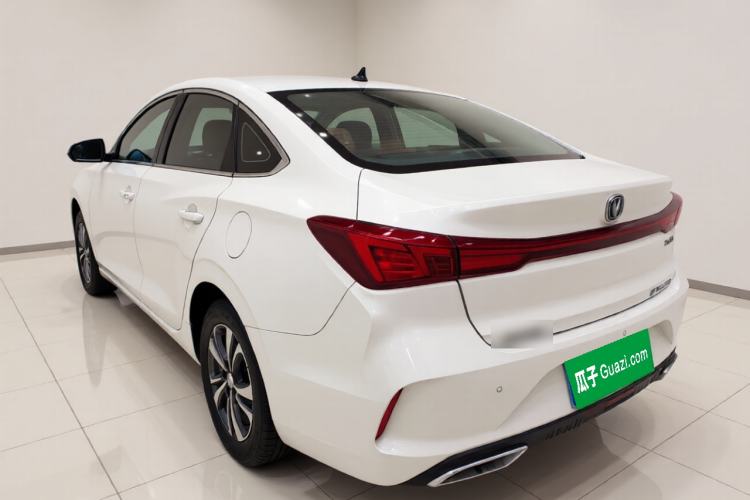 Used Changan Eado 2023 Changan Edition PLUS Blue Whale NE 1.4T GDI DCT Prestige Version
