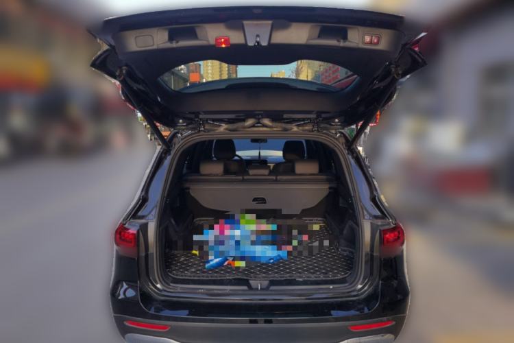 Used Mercedes-Benz GLB 2023 GLB 200 Dynamic Edition Trunk