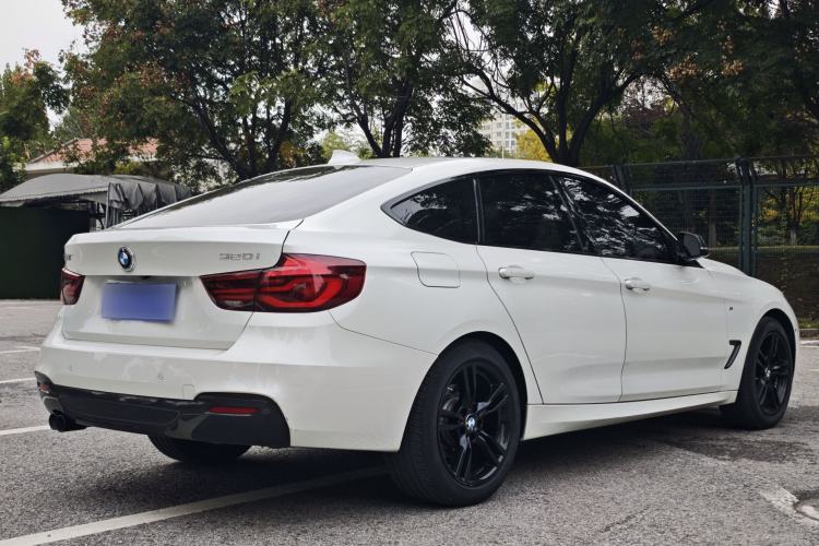 Used BMW 3 Series GT 2020 320i M Sport Night Edition
