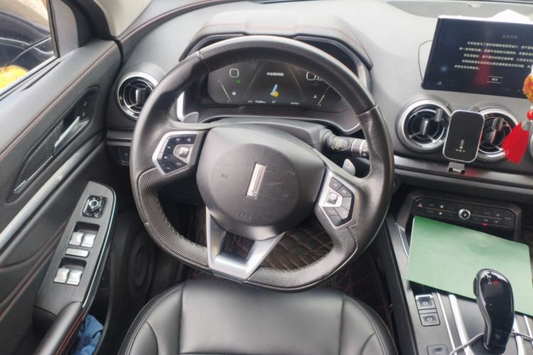 Used Wey VV5 2019 1.5T Two-Wheel Drive Smart Pioneer Steering Wheel