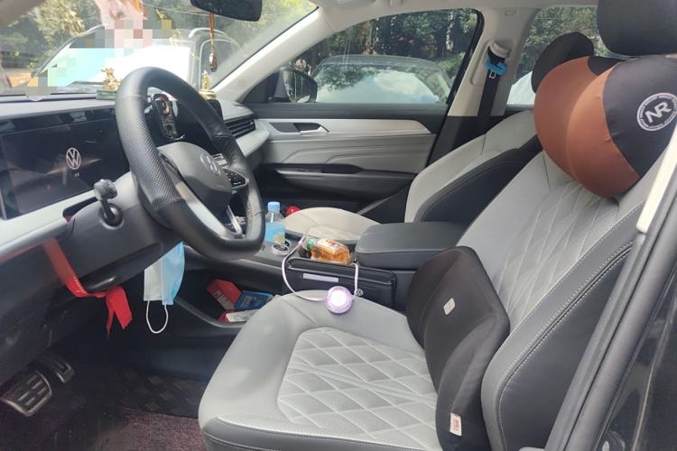 Used Volkswagen Tavendor 2024 380TSI All-Wheel Drive R-Line Cruise Edition