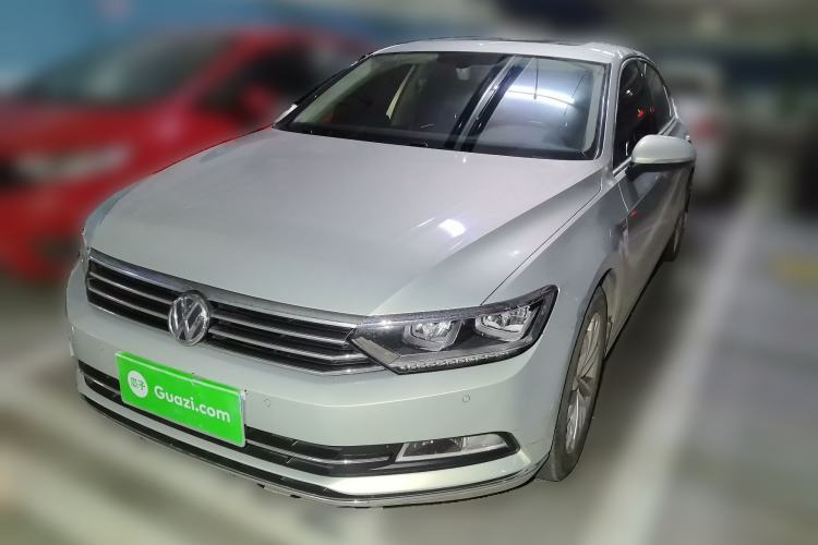 Used Volkswagen Magotan 2018 Facelift 330TSI DSG Luxury Model