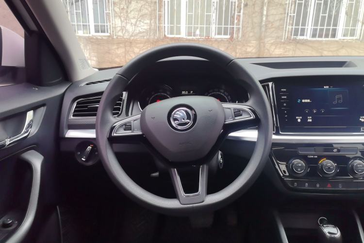 Used Skoda Kamiq 2021 1.5L Automatic Standard Edition Steering Wheel