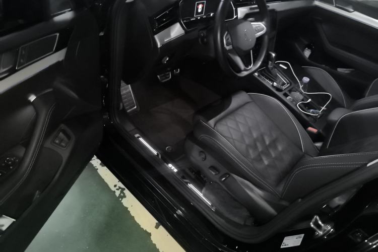 Used Volkswagen Magotan GTE Plug-in Hybrid 2022 GTE Luxury Model