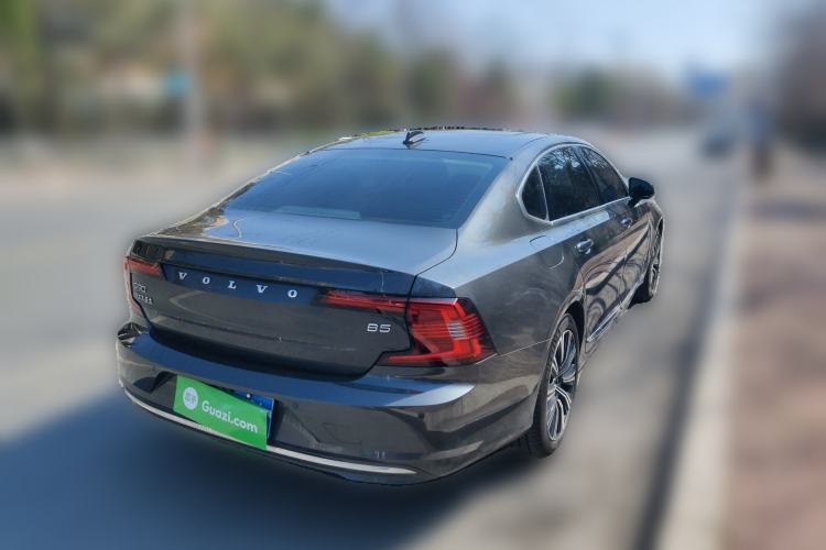 Used Volvo S90 2022 B5 Zhiyi Luxury Edition