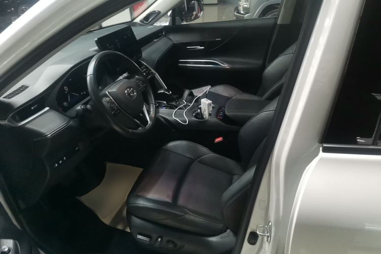 Used Toyota Venza 2023 2.0L CVT Two-Wheel Drive Prestige Version Left Front Seat