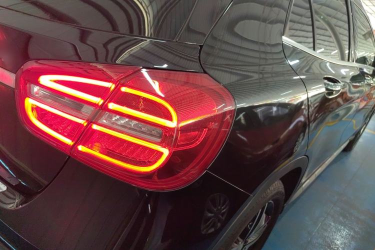 Used Mercedes-Benz GLA 2016 GLA 220 4MATIC Fashion Edition Right Rear Taillight