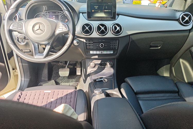 Used Mercedes-Benz B-Class 2015 B 200 Fashion Model