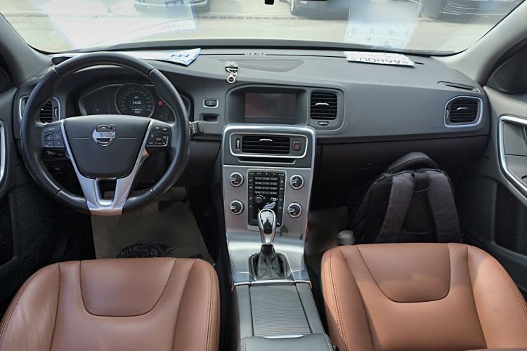 Used Volvo S60 2015 S60L 2.0T Zhiyuan Edition