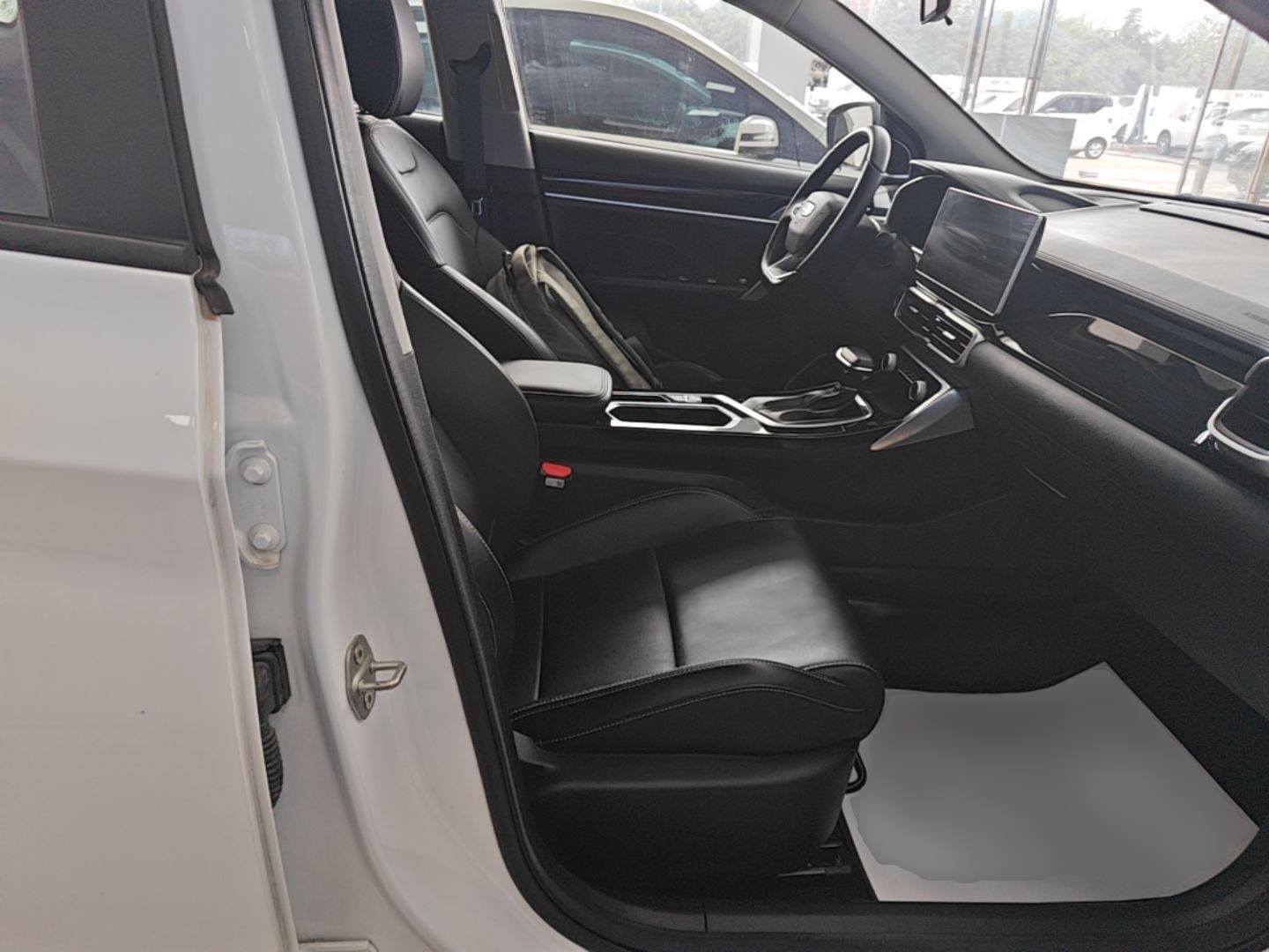 Geely Auto Coolray 2025 Model 1.5L CVT Superpower Edition MAX — снимка 19