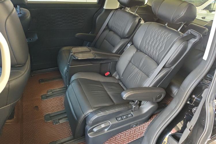 Used Honda Elysion 2022 2.0L eHEV Luxury Edition
